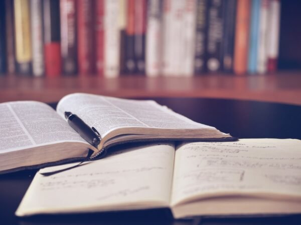Cognitive Architecture: Textbooks In A Digital Learning Epoch